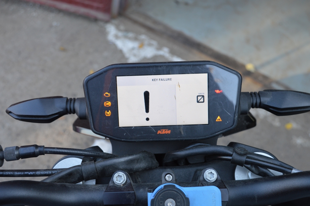 Key failure KTM Duke 790