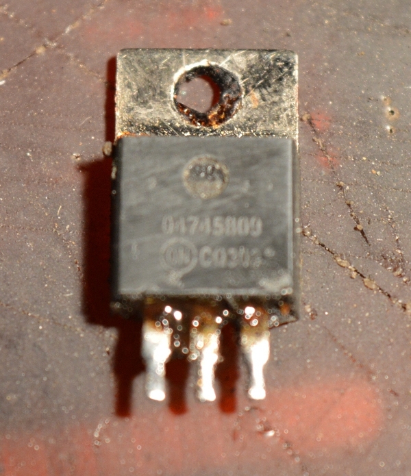 Транзистор 04745809