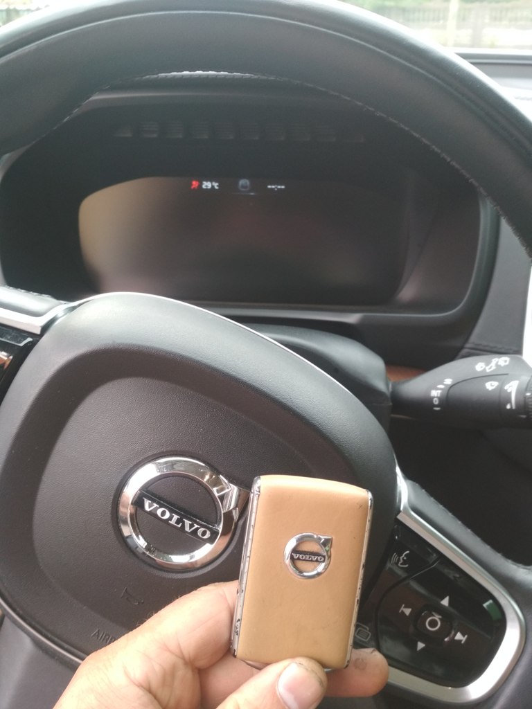 Ключ Volvo XC90 2015